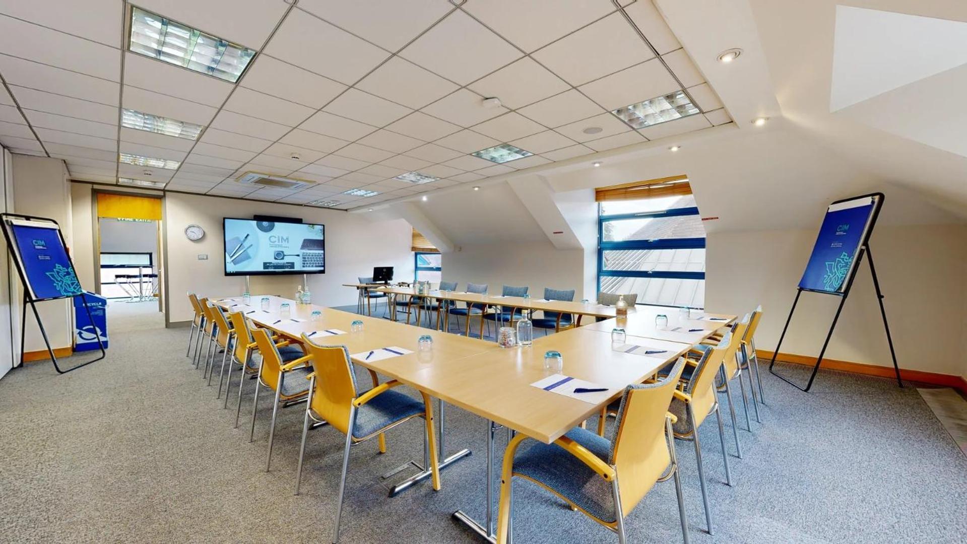Hotel Cim Business Centre à Maidenhead Extérieur photo